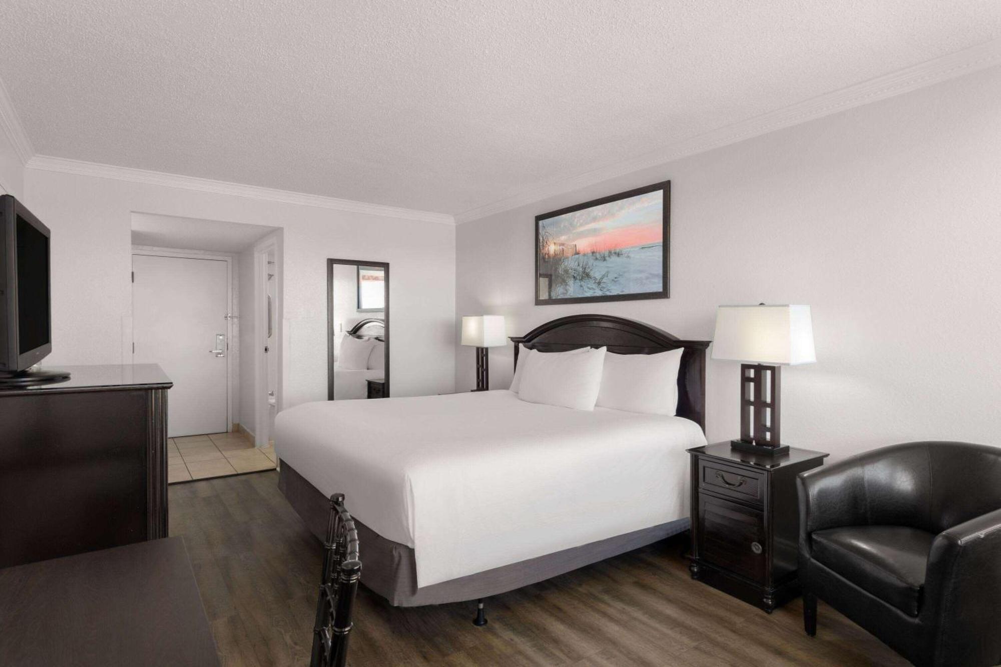 Wyndham Garden Fort Walton Beach Destin מראה חיצוני תמונה