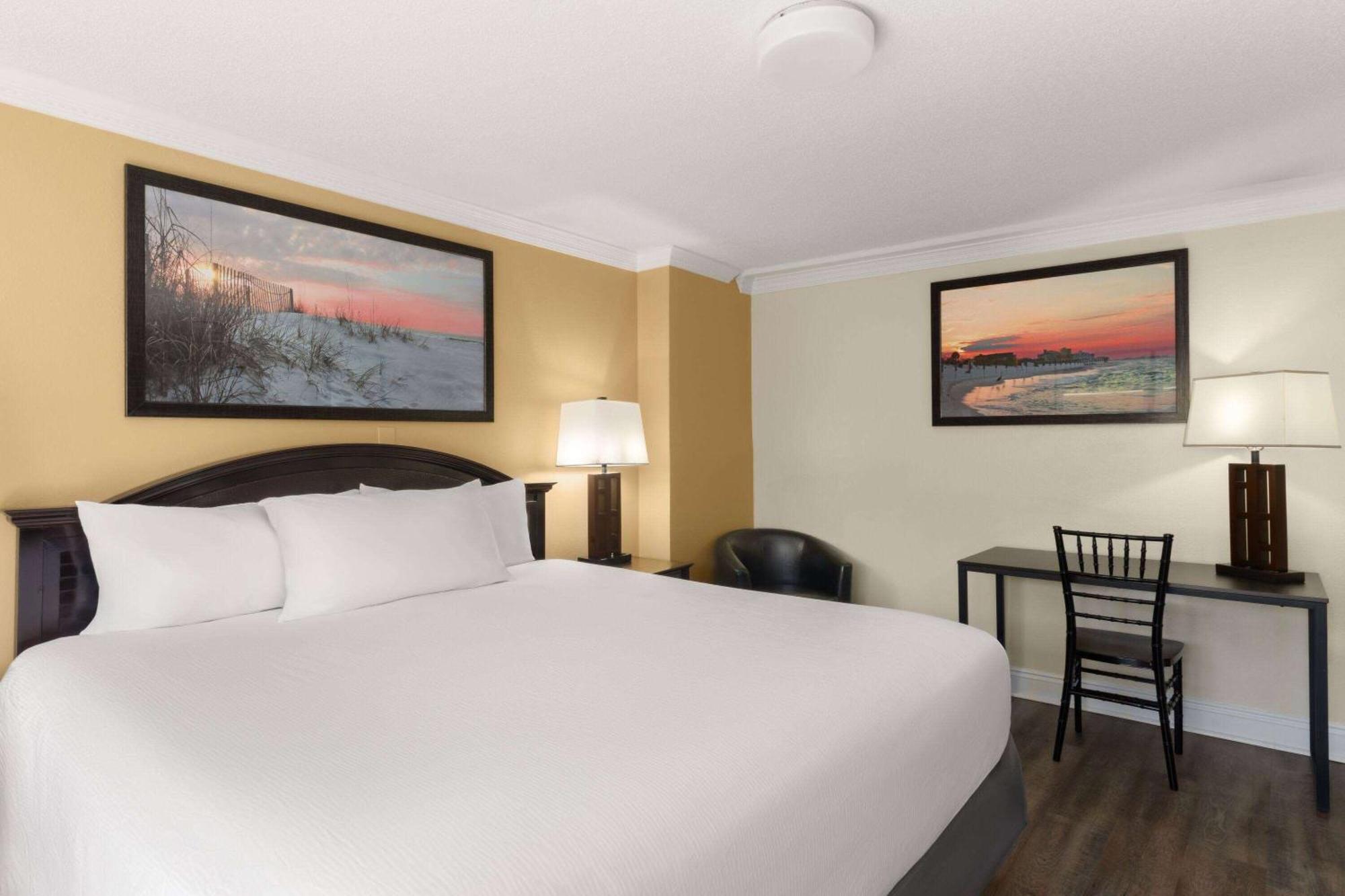 Wyndham Garden Fort Walton Beach Destin מראה חיצוני תמונה